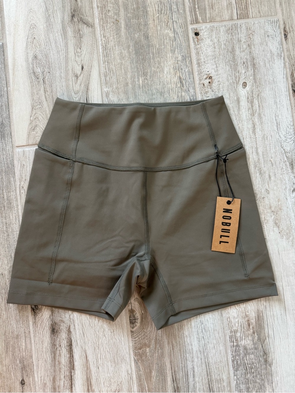 Nobull Women’s Small High Rise Olive Green Matte 4inch Shorts New With Tags - Picture 2 of 7